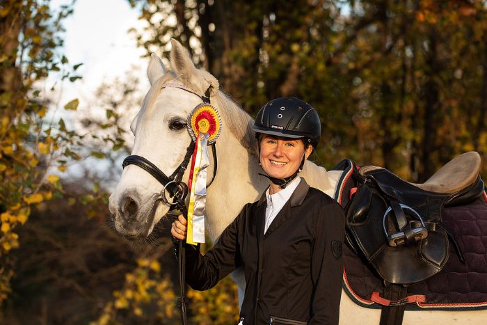 Reitschule-Klein-Berlin-Reitunterricht-Reiterferien-Reitabzeichen-Ponyausleihe