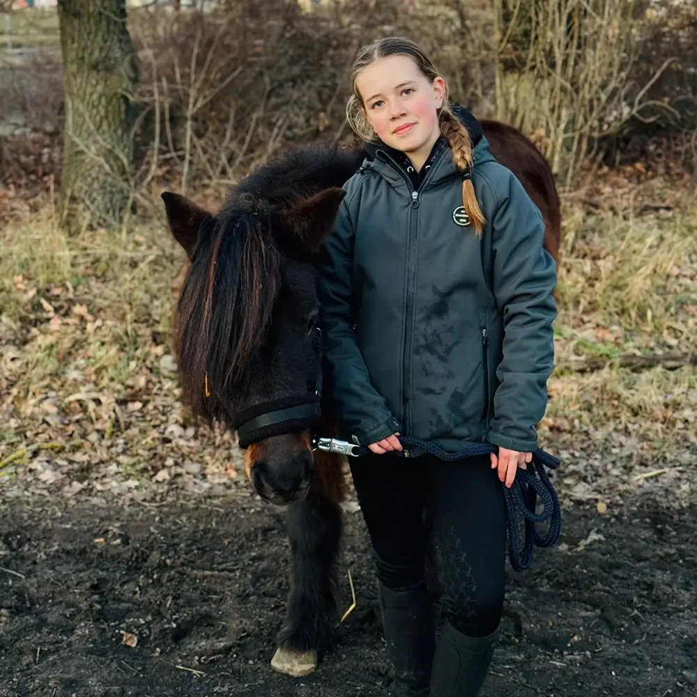 Reitschule Klein Berlin Mitarbeiter Team Rosalie